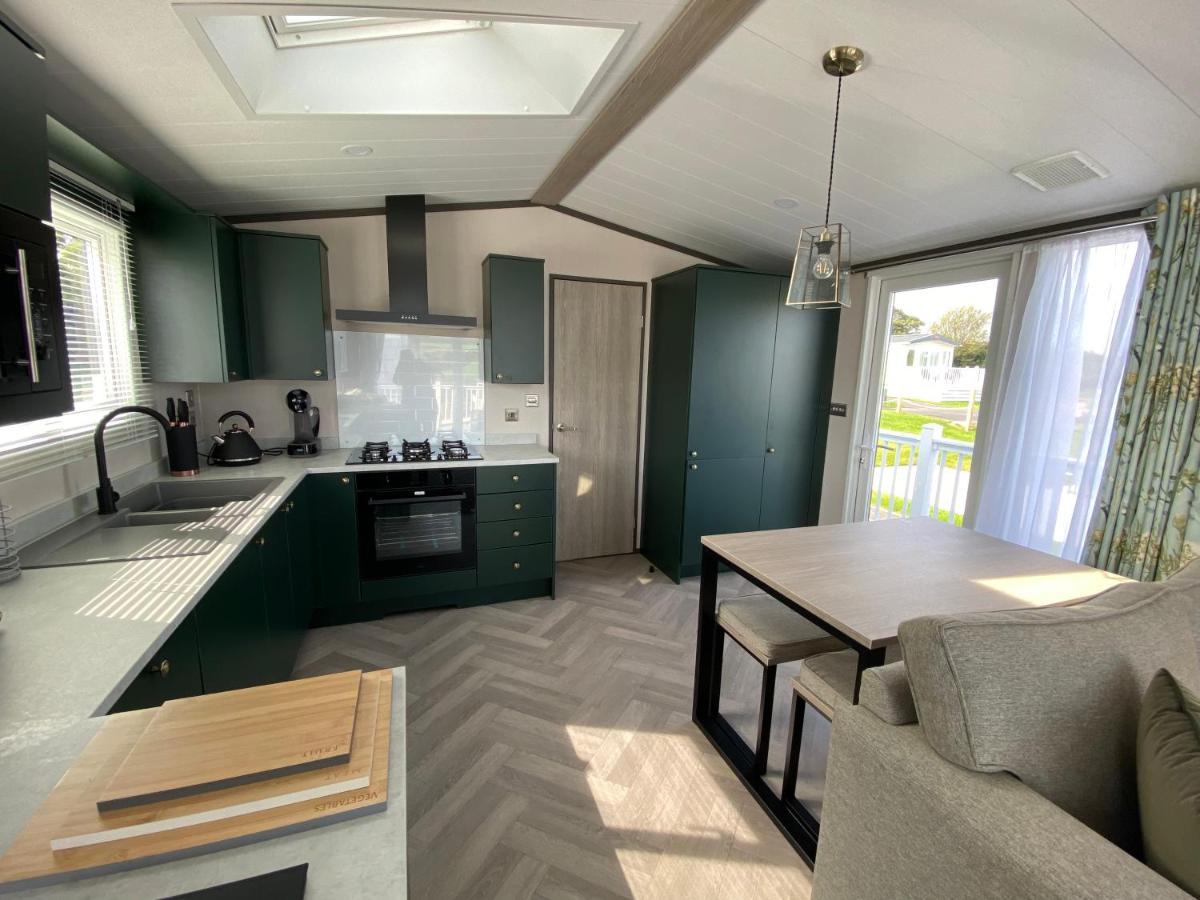 Riverwood Lodge نيوكويي المظهر الخارجي الصورة